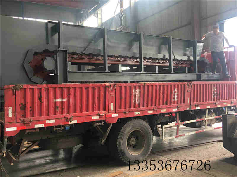 鏈板式輸送機裝車發貨