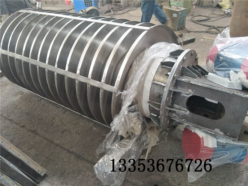 DCZ電機(jī)振動(dòng)垂直提升機(jī)工作原理及設(shè)備特點(diǎn) DCZ電機(jī)振動(dòng)垂直提升機(jī)工作原理及設(shè)備特點(diǎn)