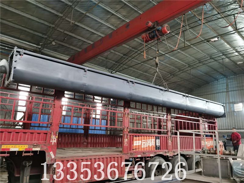 中間出料長距離螺旋輸送機分節發貨 中間出料長距離螺旋輸送機分節發貨